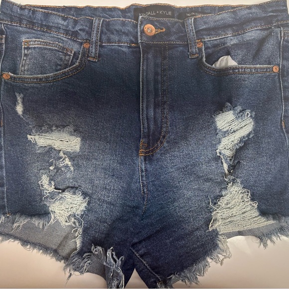 Kendall & Kylie Pants - Kendall + Kylie The Icon High Rise Distressed Destroyed Jean Shorts - Size 29